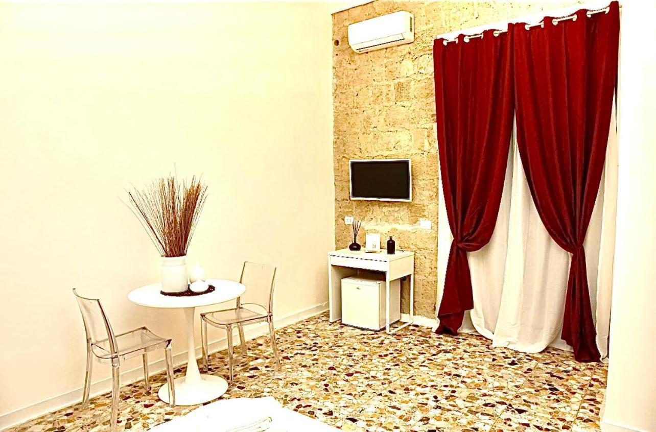 La Suite Di Marco Наполи Екстериор снимка