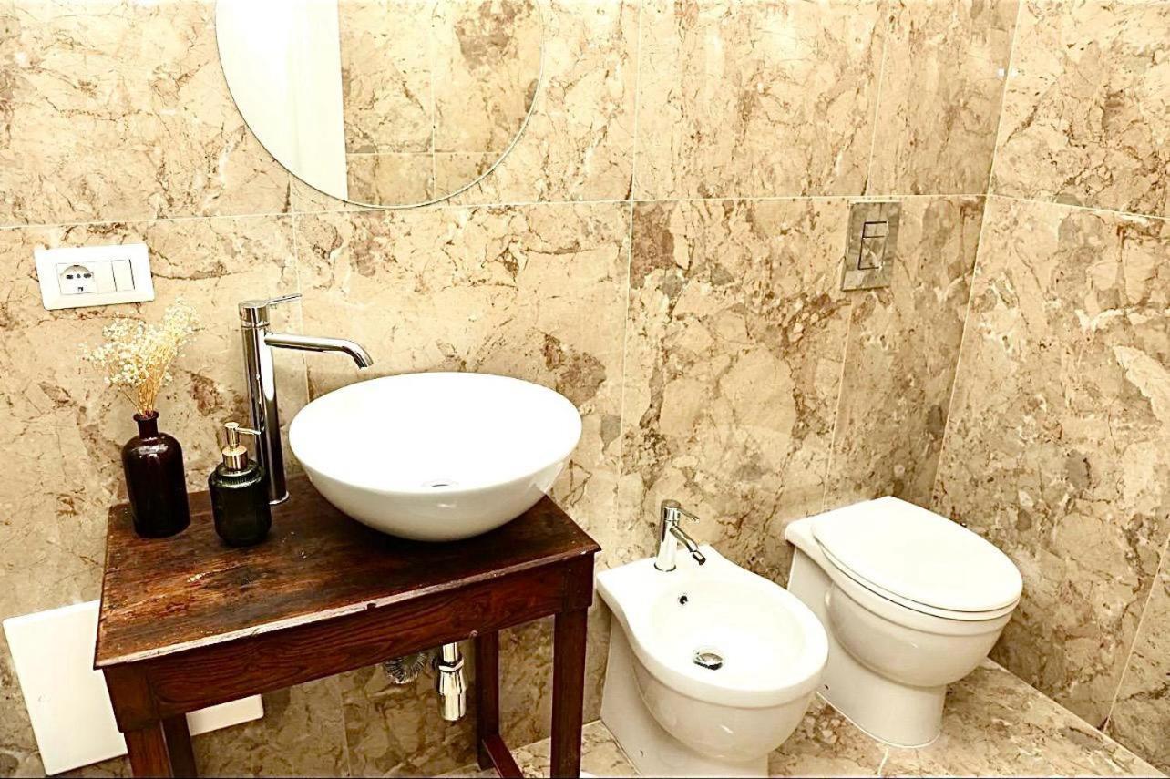 La Suite Di Marco Наполи Екстериор снимка