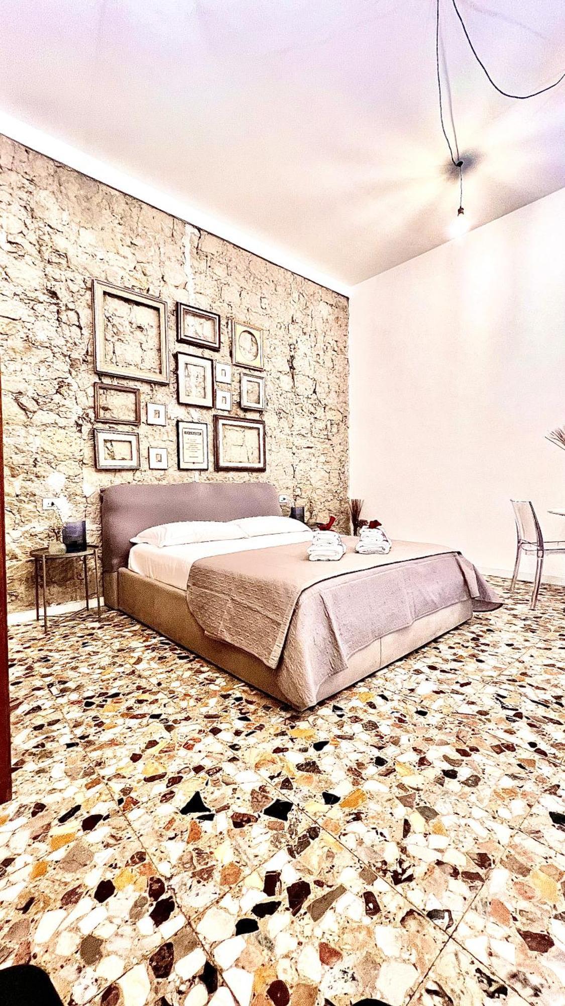 La Suite Di Marco Наполи Екстериор снимка